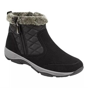 Easy Spirit Black Quilted Winter Water Repellent Ankle Boots Size 9